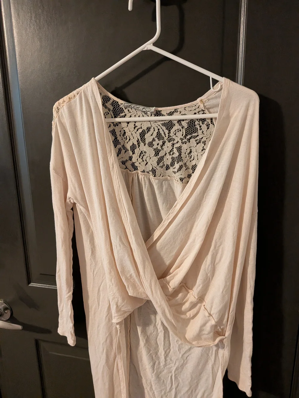 Cream Lace-Back Draped Long Sleeve Tunic